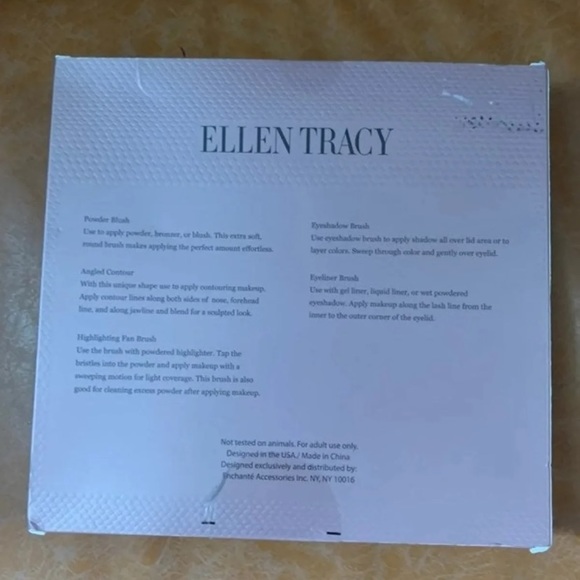 🐞ELLEN TRACY make up brushes🐞 - Picture 5 of 6